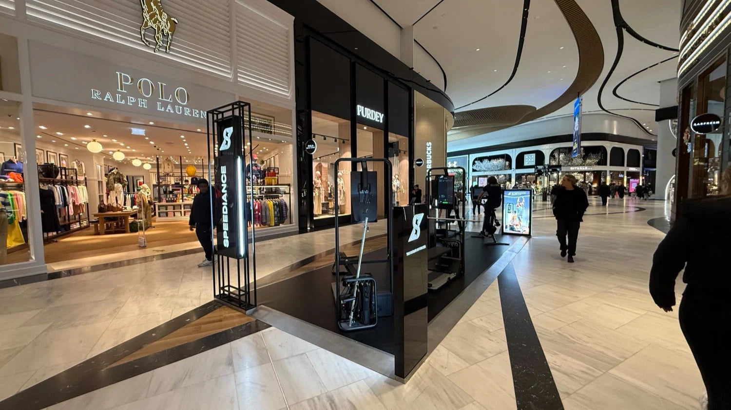 Il vero showroom Speediance nel Westfield Mall of the Netherlands